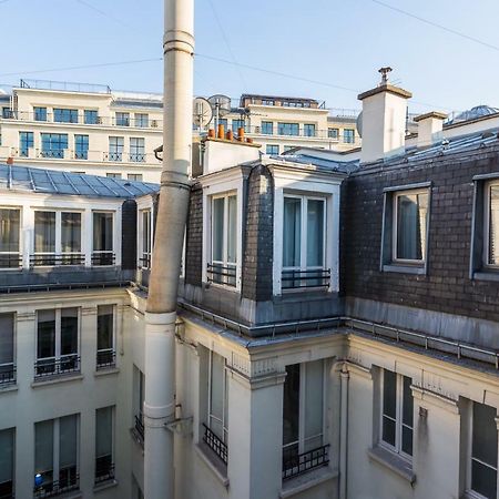 Appartamento CMG Champs Elysées - Boetie 4DD Parigi Esterno foto